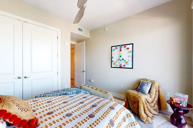 Bedroom 1 image 1