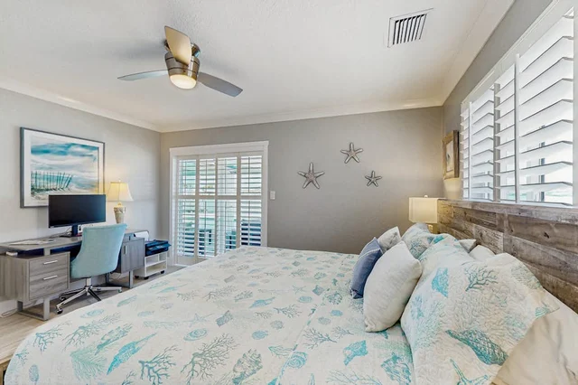 Bedroom 1 image 1