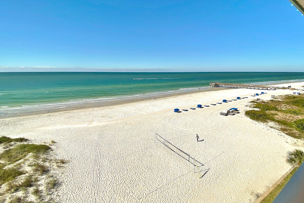 Condo in Indian Shores property photo 3
