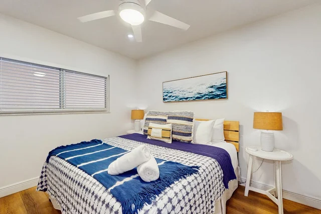 Bedroom 3 image 1