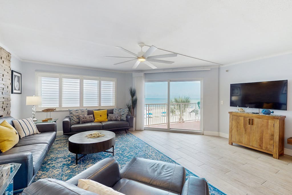 Condo in Indian Shores property photo 5
