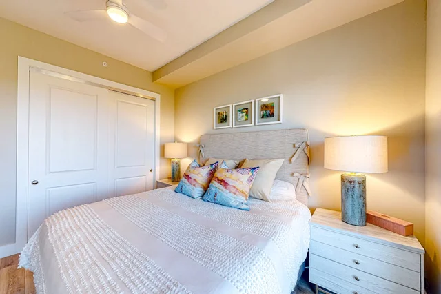 Bedroom 1 image 1