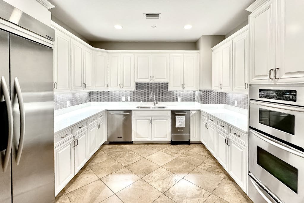 Condo in Clearwater Beach property photo 2