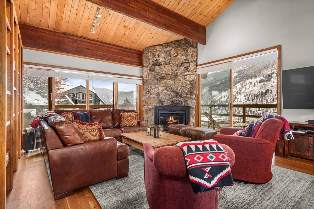 Home in Basalt property photo 3