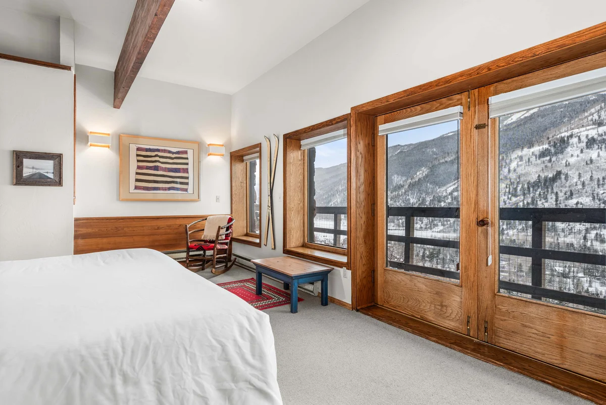Bedroom image 1