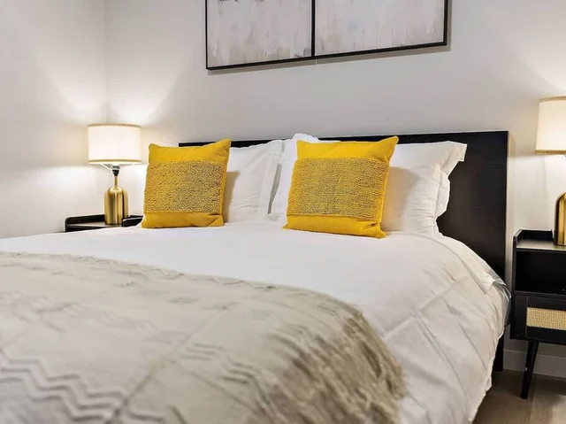BEDROOM image 1