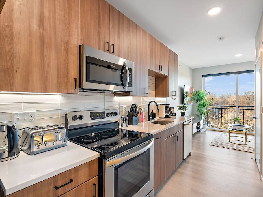 Apartment in Minneapolis property photo 2