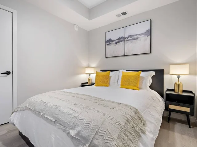BEDROOM image 1