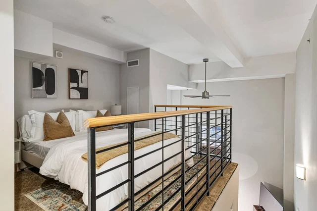 BEDROOM image 1