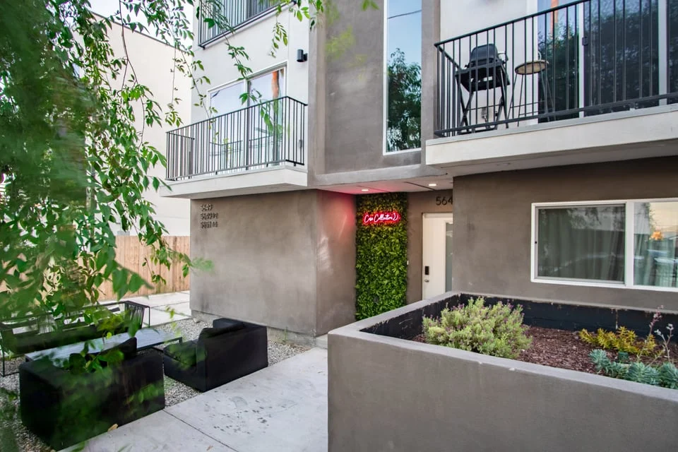 Emerald Elephas, Case Collective, NoHo property photo 5