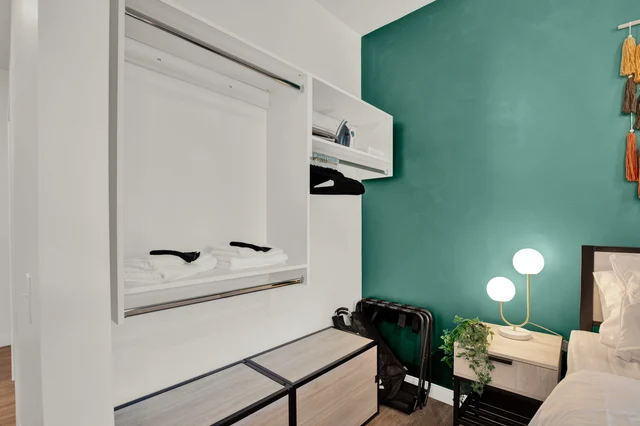 BEDROOM image 1