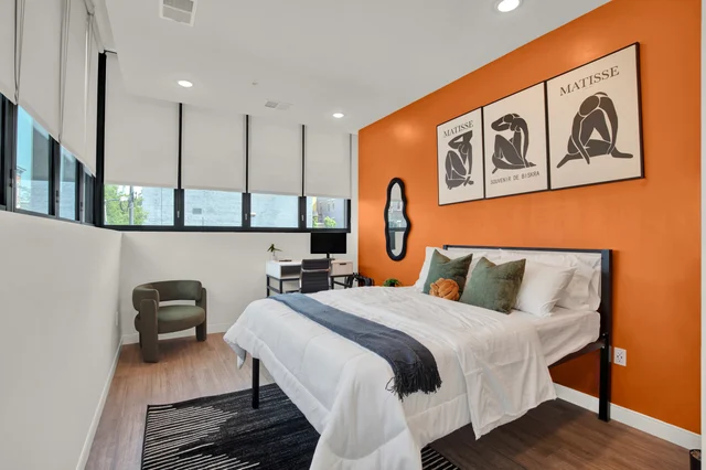 BEDROOM image 1