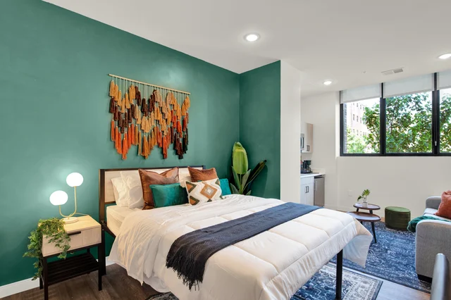 BEDROOM image 1