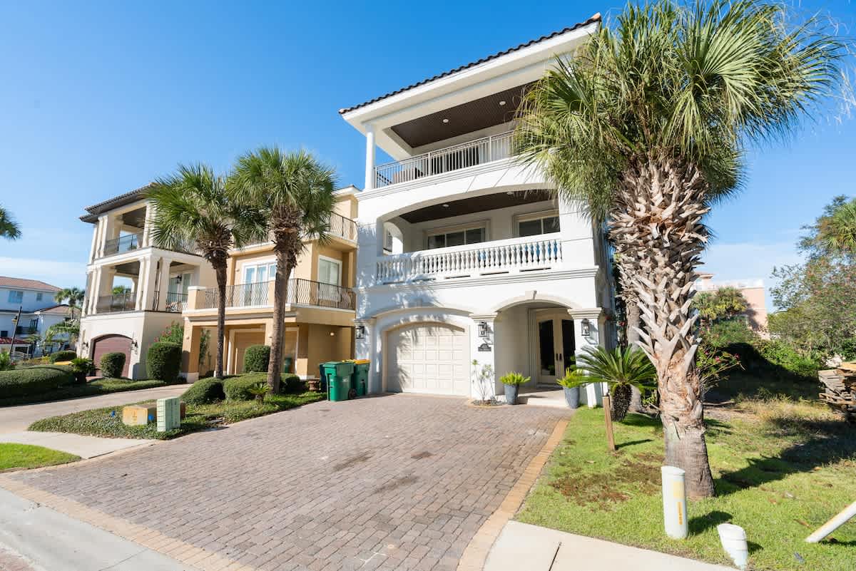 Home property photo 16