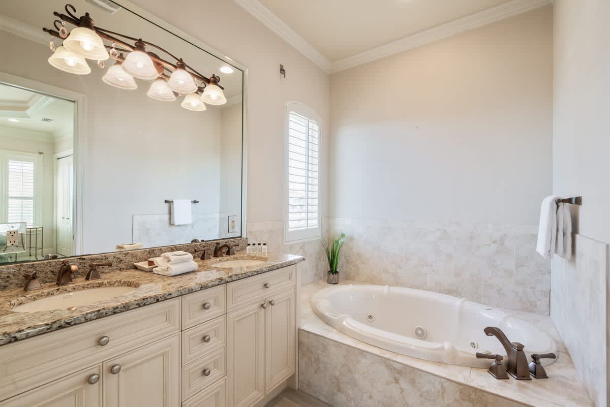 Home property photo 14