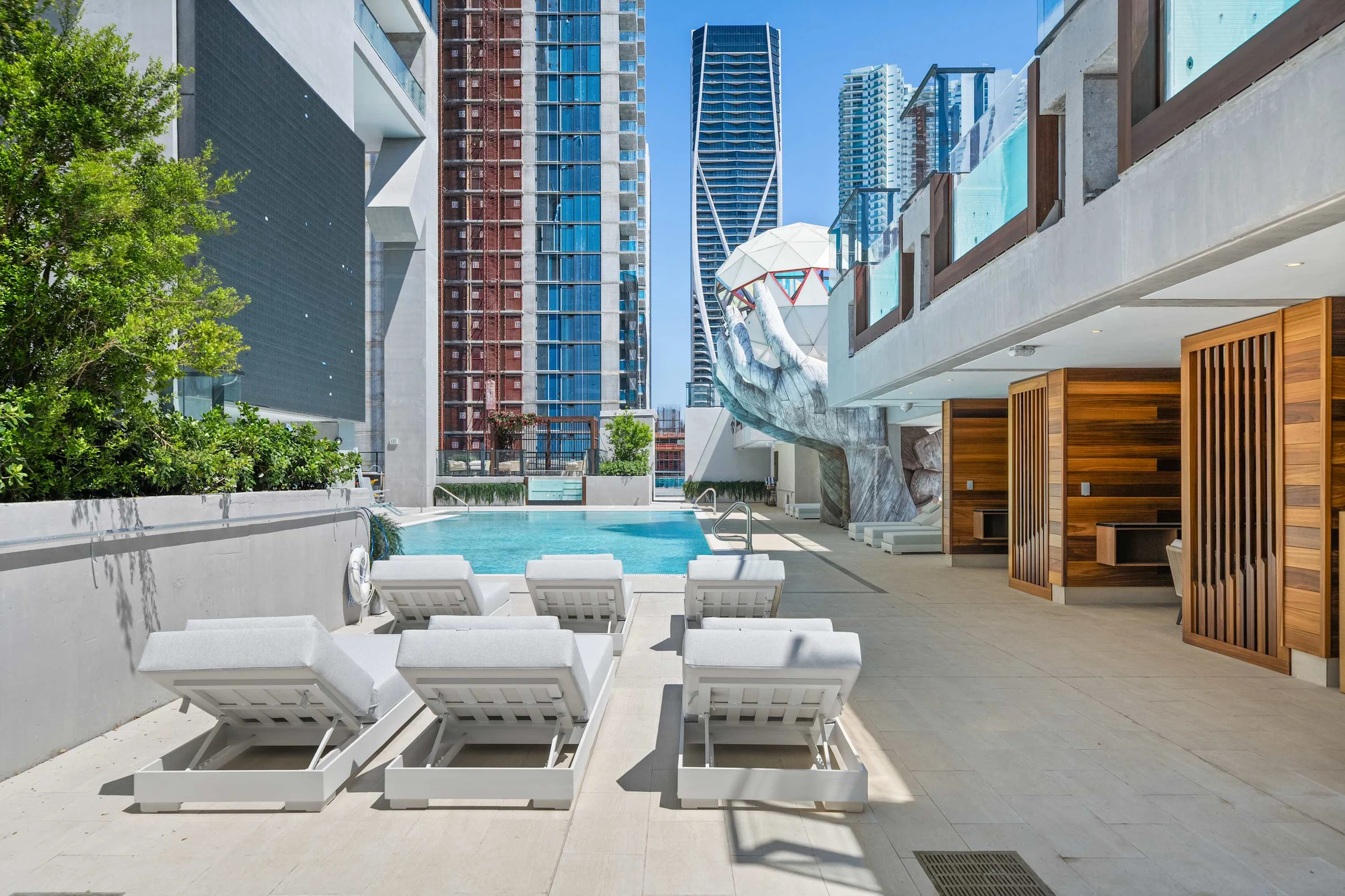 Condo in Miami property photo 3