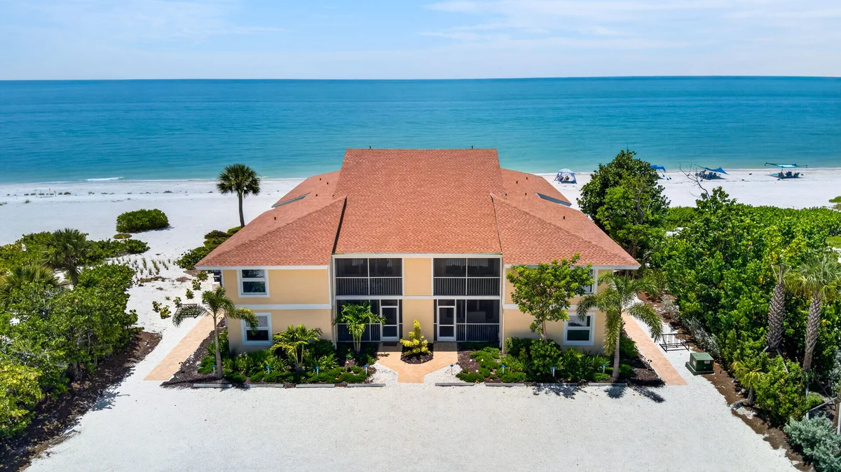 Condo in Sanibel property photo 2