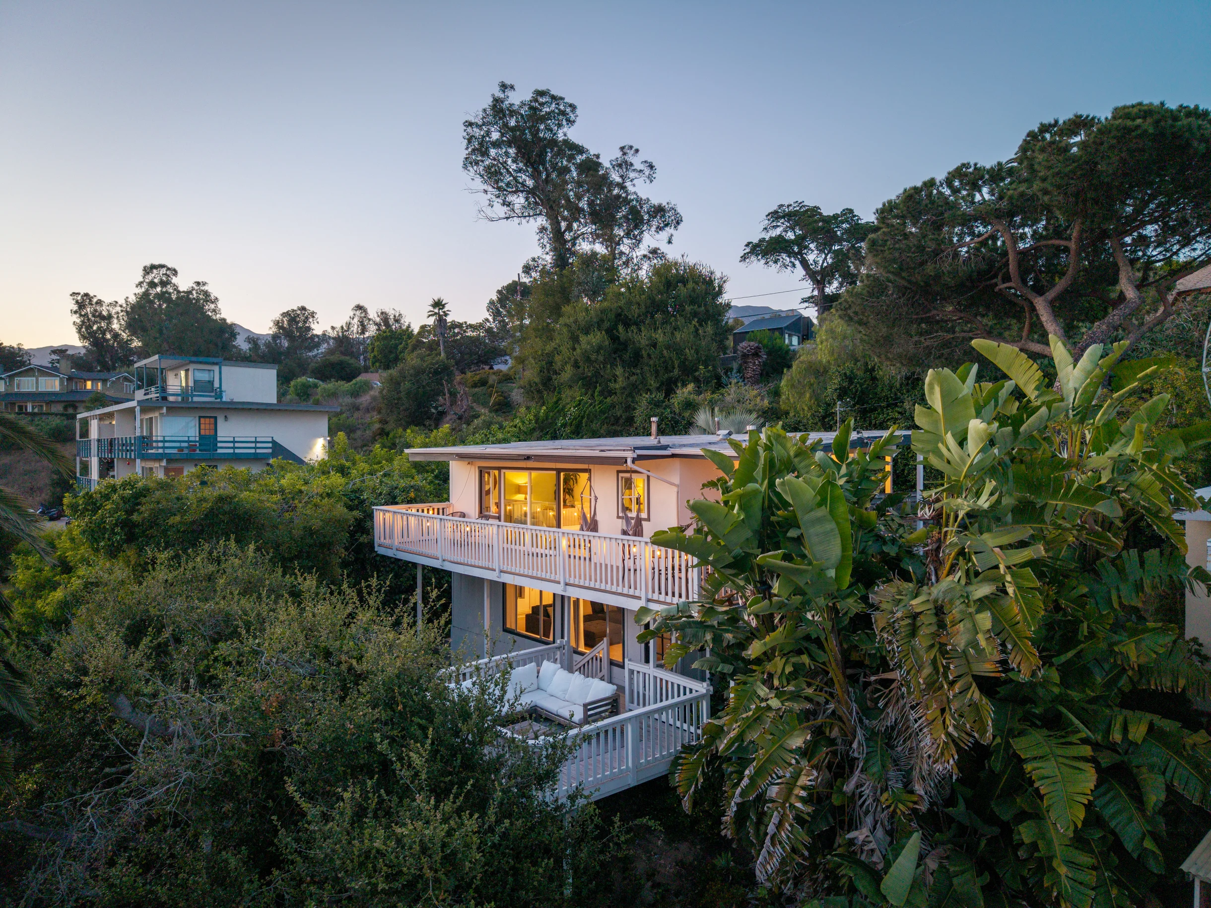 Home in Summerland property photo 3