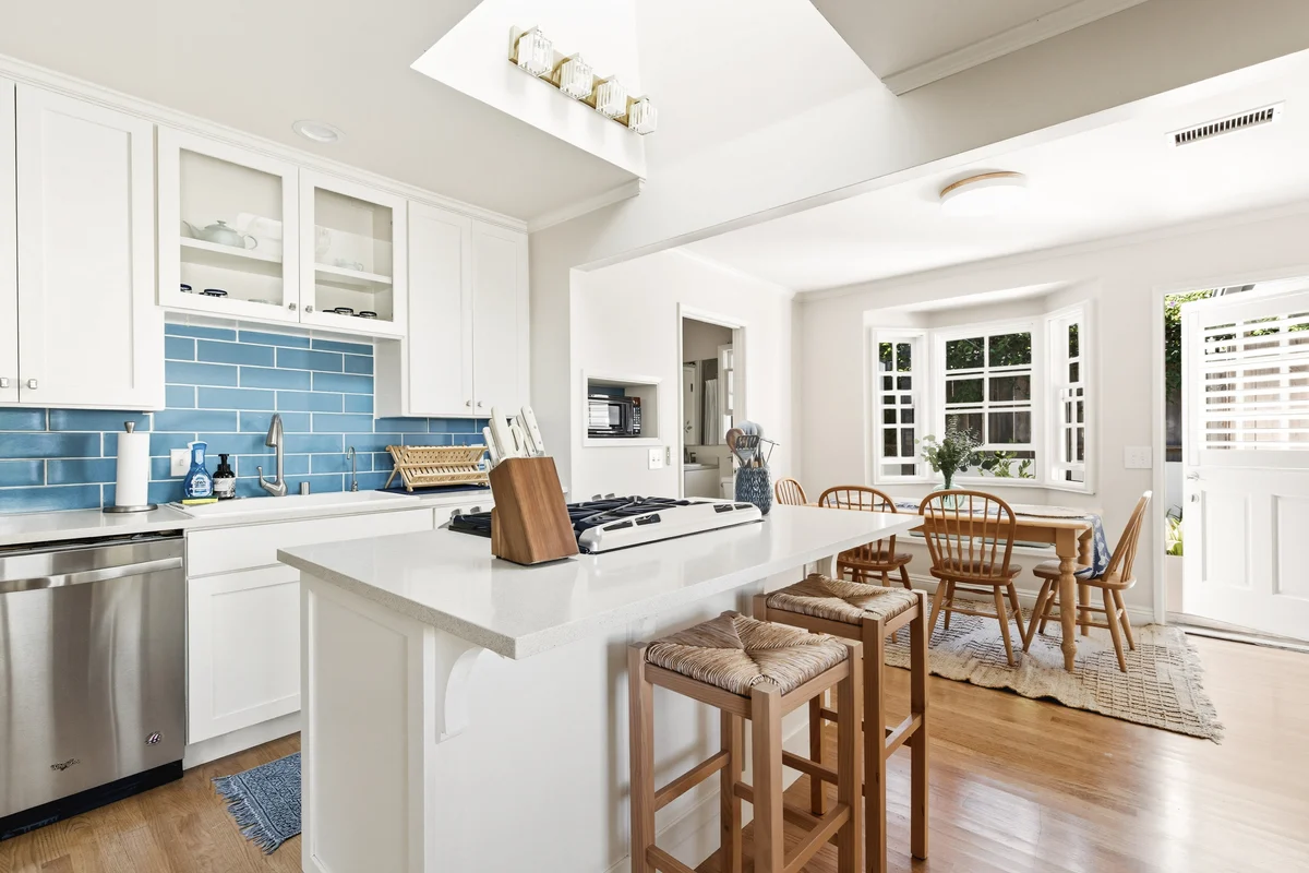Home in Santa Barbara property photo 4