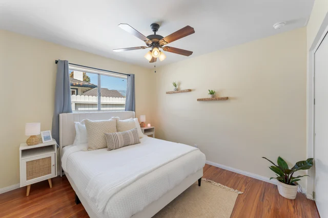 Bedroom 1 image 1