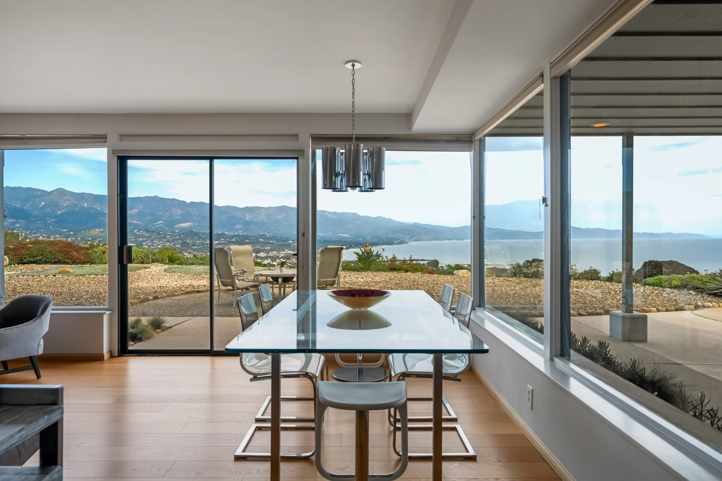 Home in Santa Barbara property photo 4