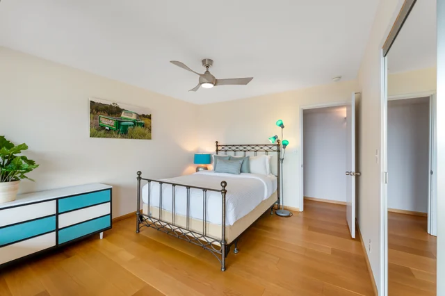 Bedroom 1 image 1