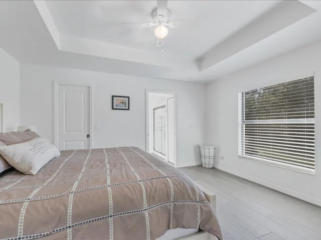 Bedroom 3 image 1