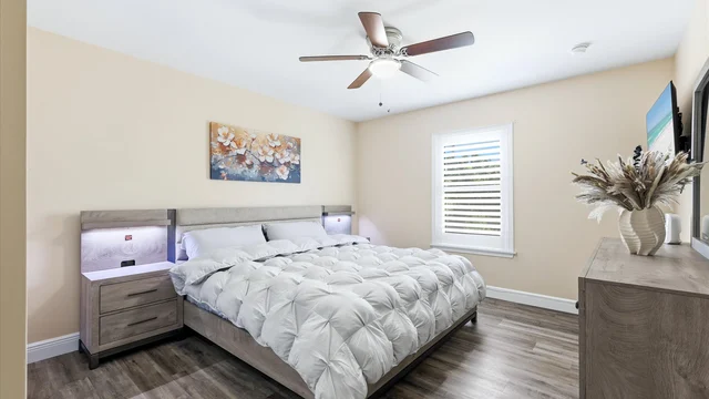 Bedroom 3 image 1