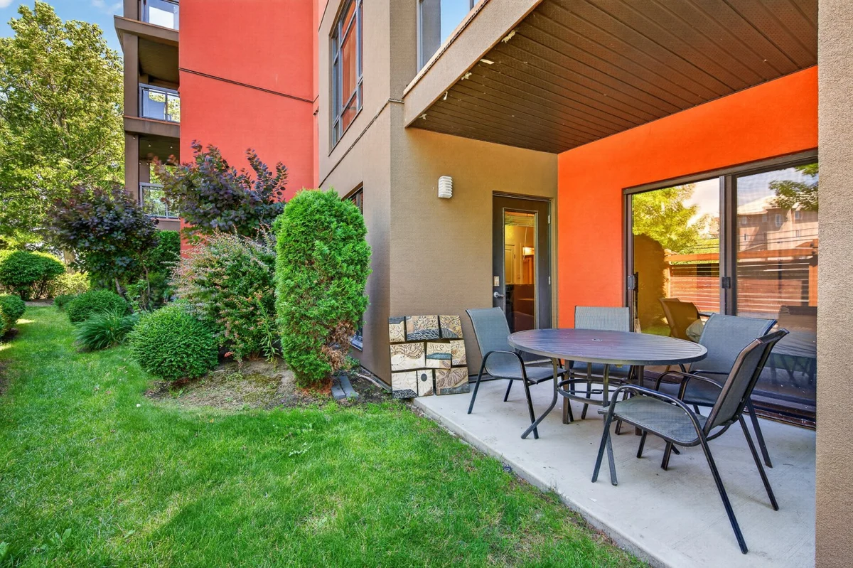 Home in Kelowna property photo 3