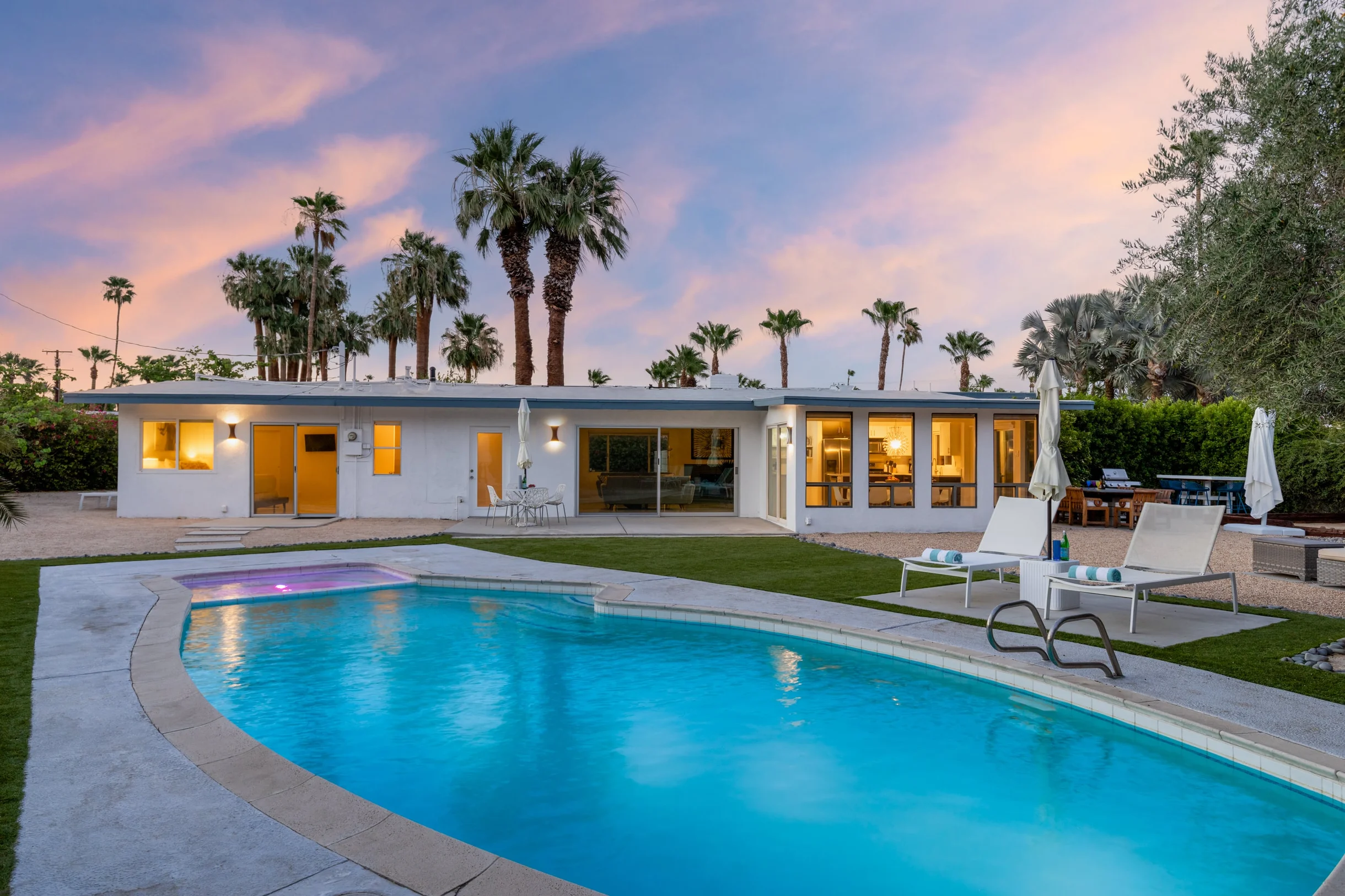 Home in Palm Springs property photo 1