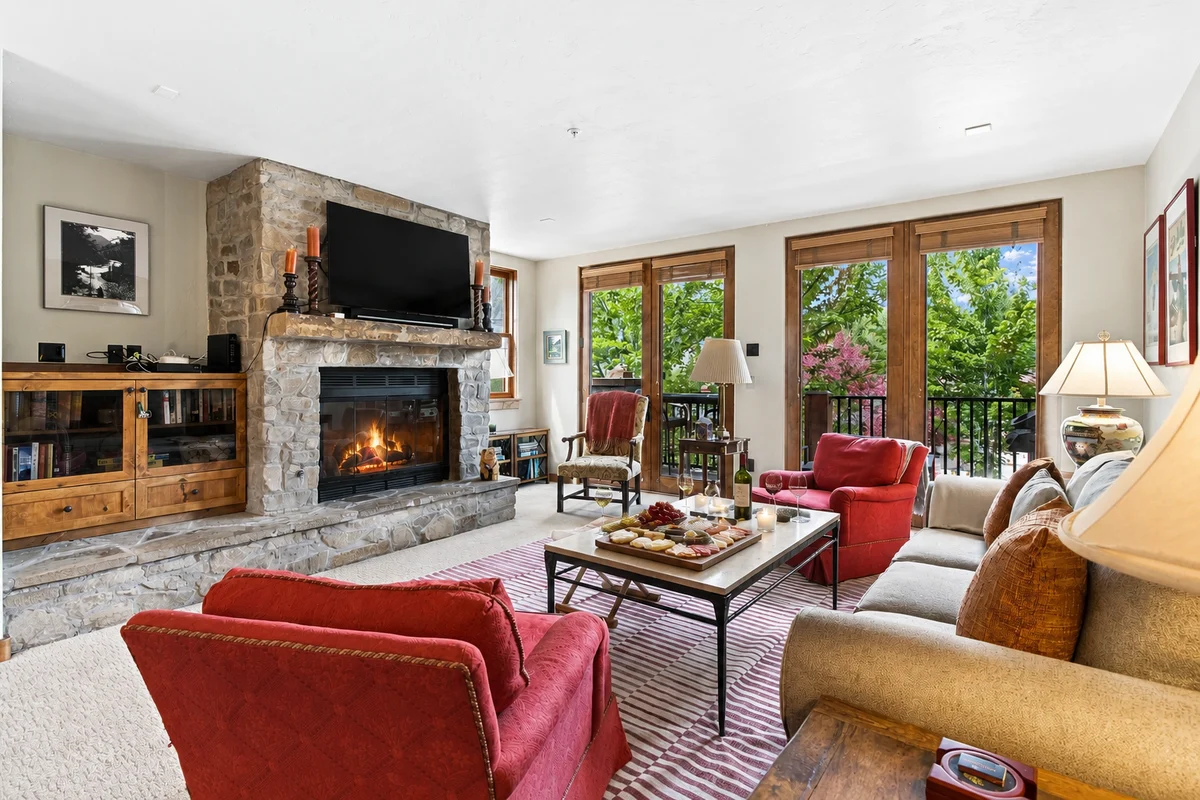 Townhome in Ketchum property photo 2