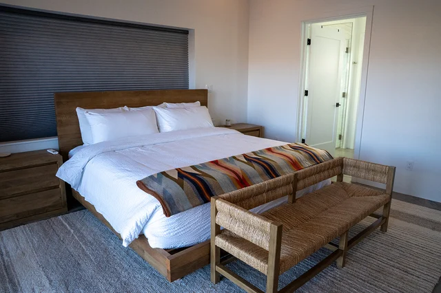 Bedroom 3 image 1
