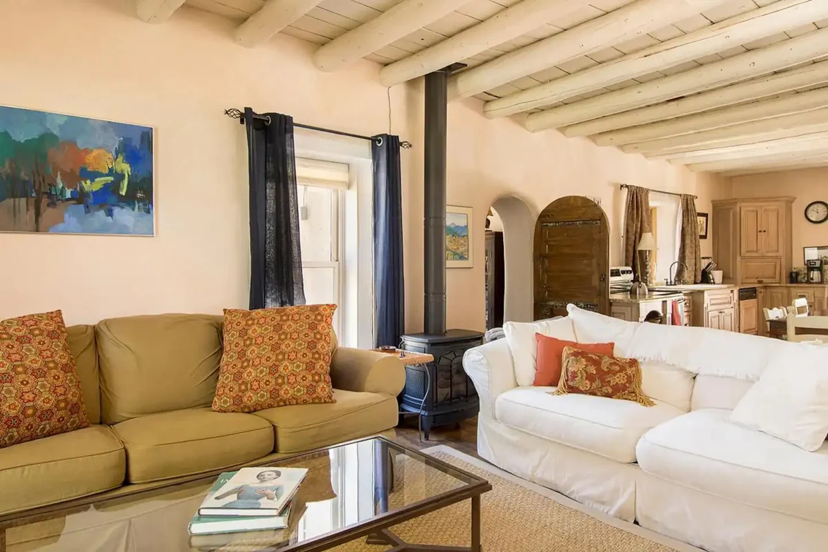 Home in Taos property photo 3