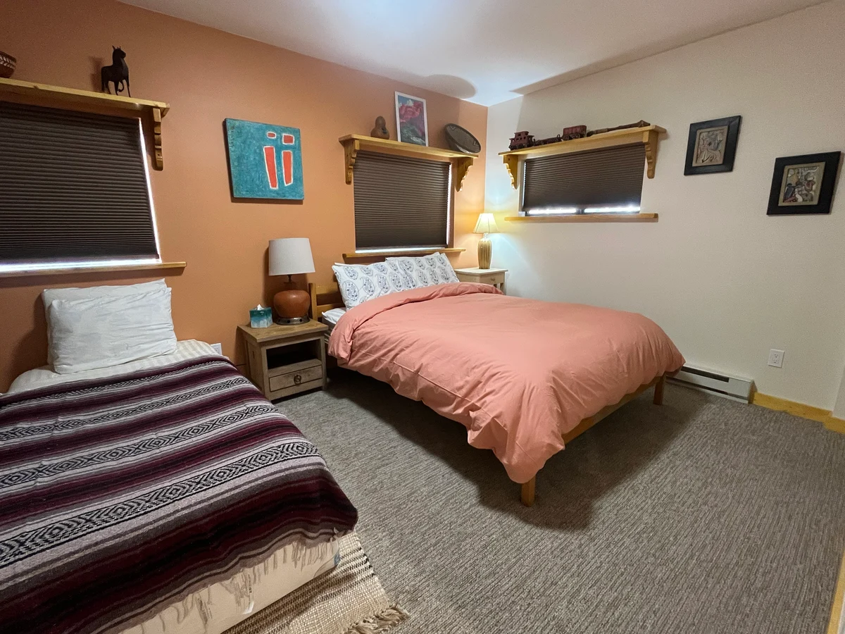 Bedroom 1 image 1