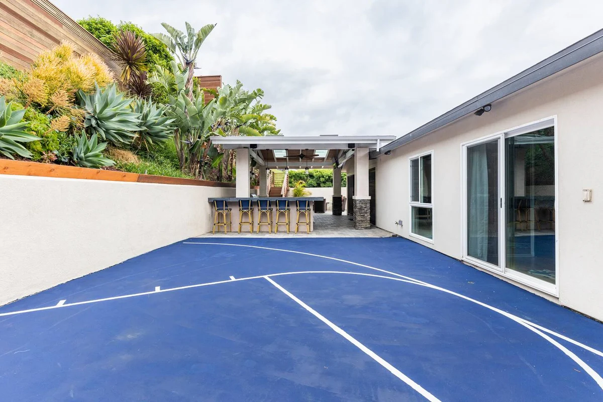 Home in San Diego property photo 3