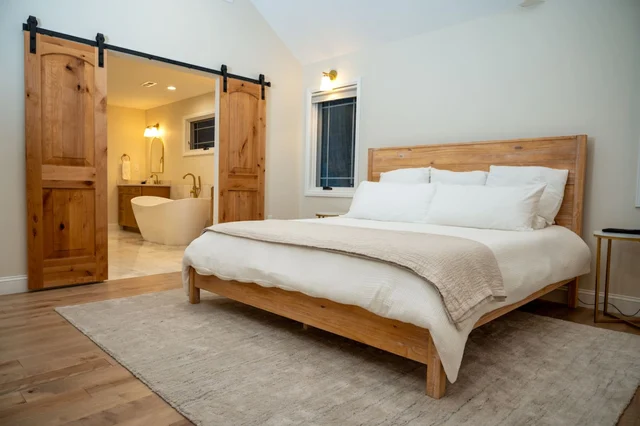 Bedroom 1 image 1