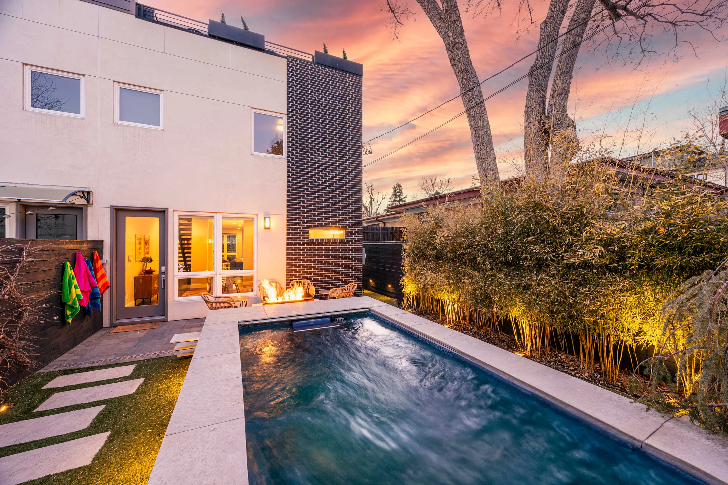 Home in Denver property photo 1