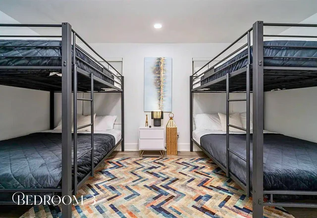 Bedroom 3 image 1