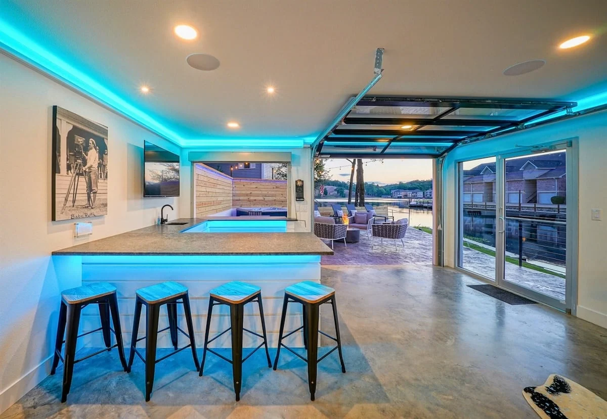 Home in Hot Springs property photo 2