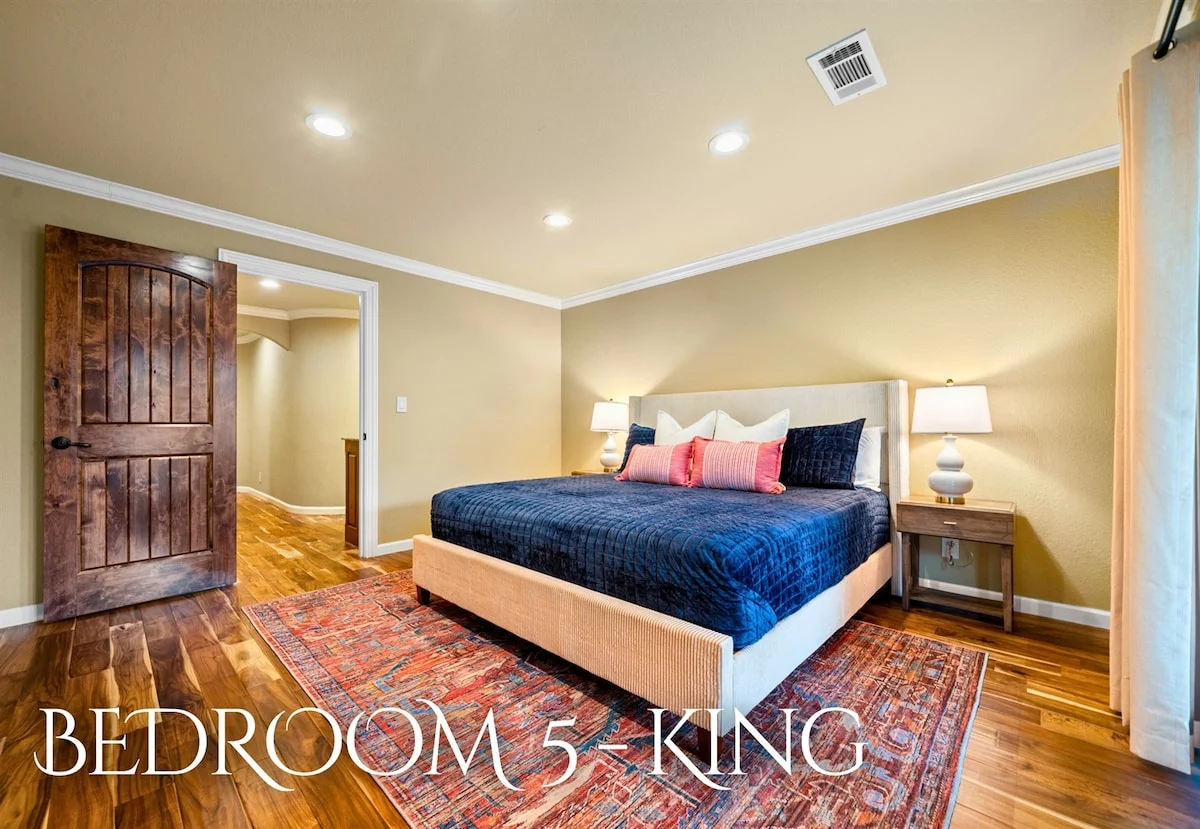 Bedroom 1 image 1