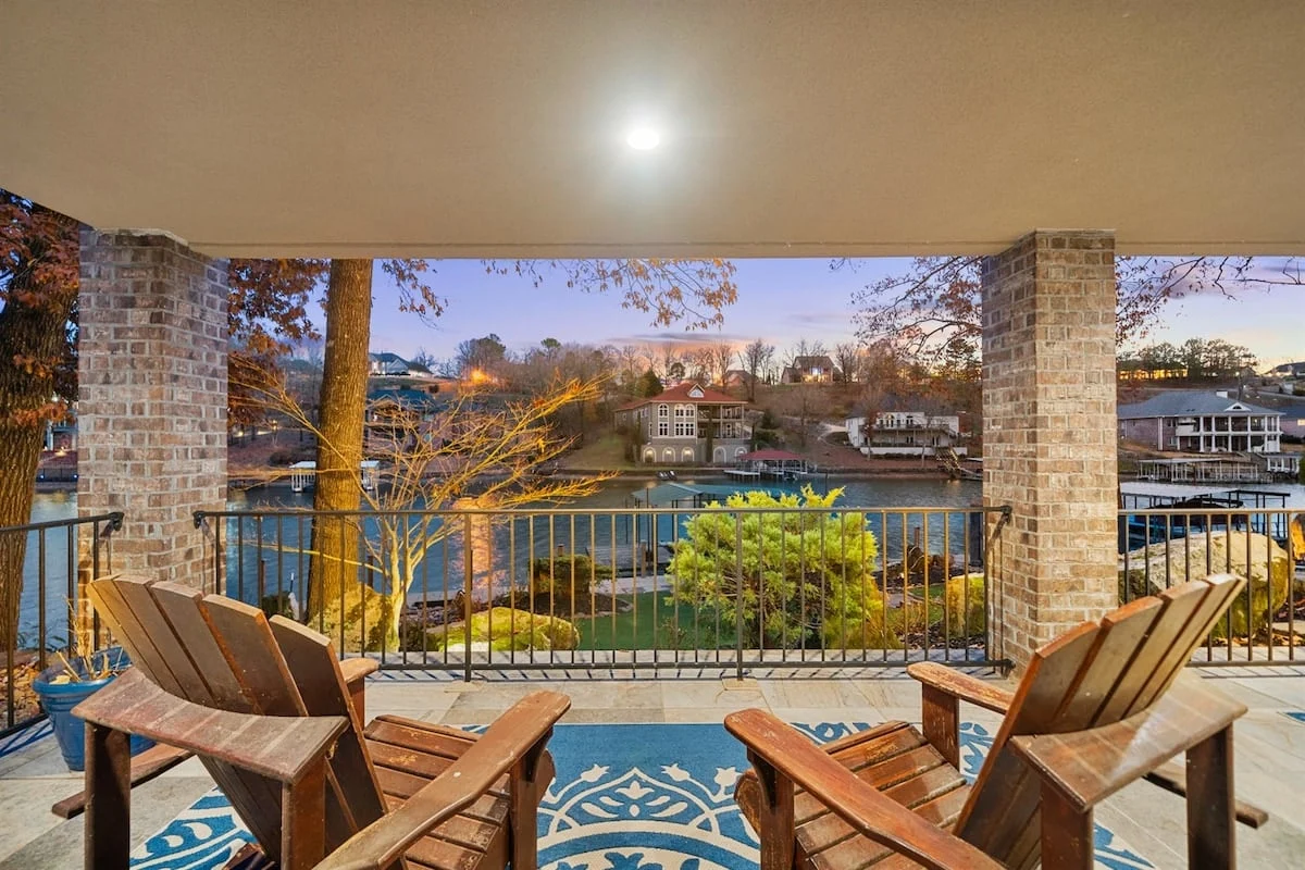 Home in Hot Springs property photo 2