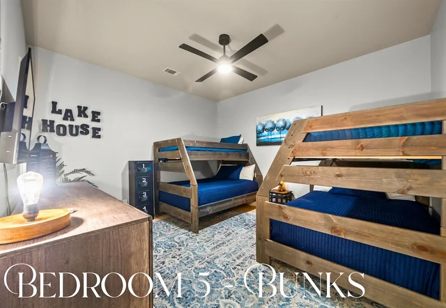 Bedroom 1 image 1