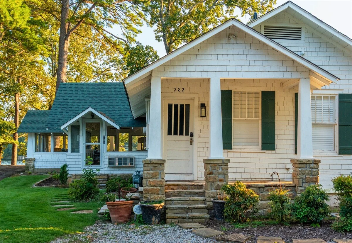 Home in Hot Springs property photo 2