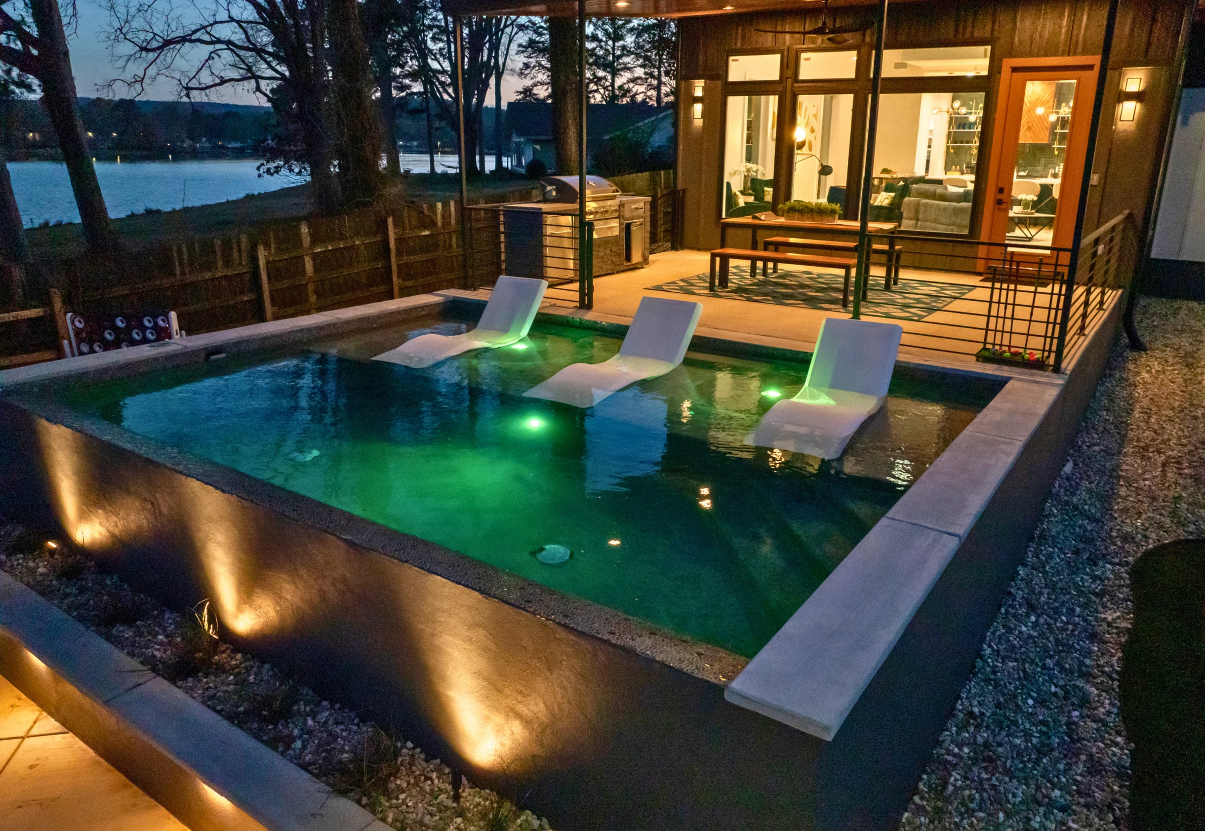 Home in Lake Hamilton property photo 4