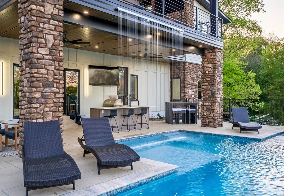 Home in Rockwell property photo 3