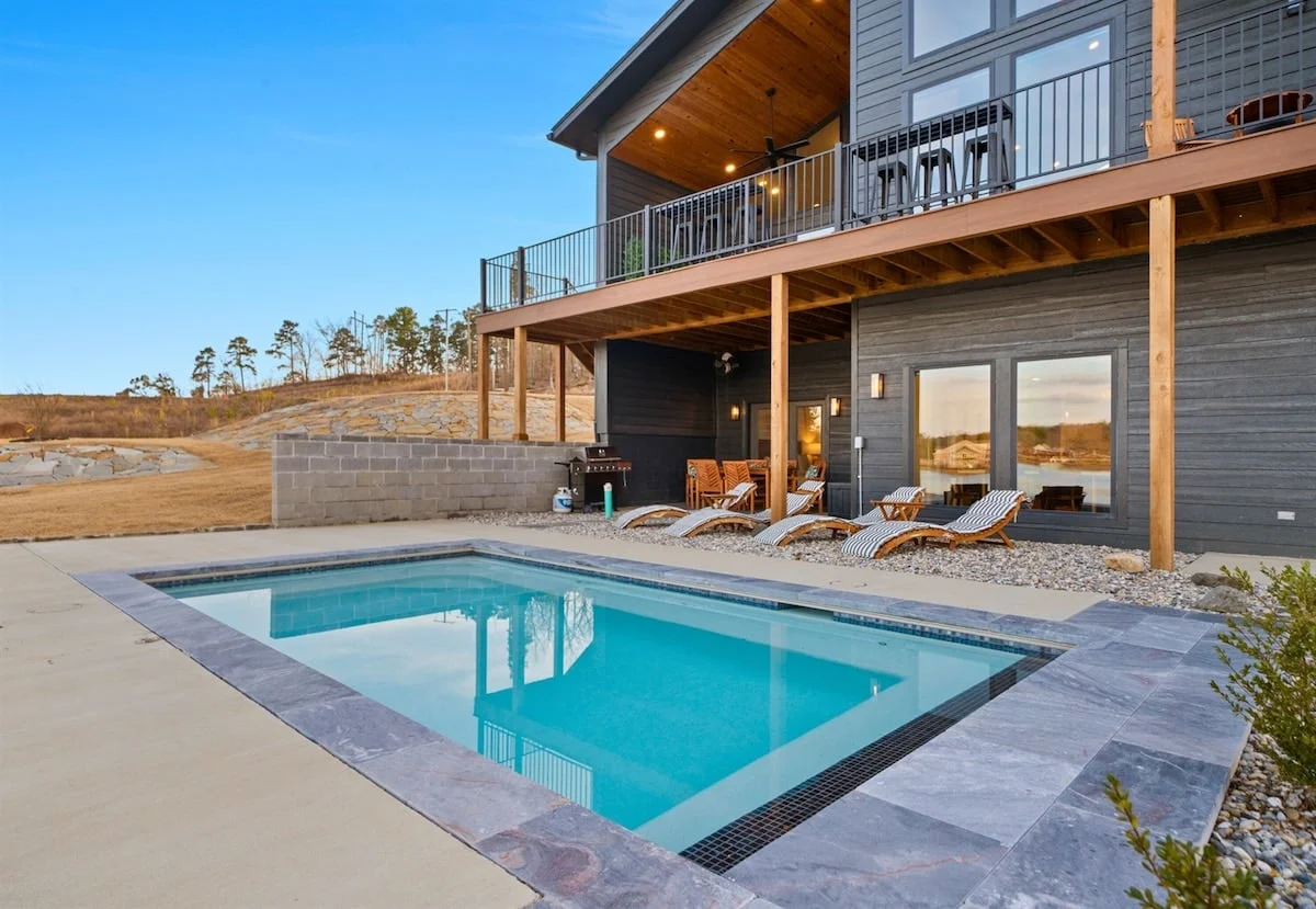 Home in Hot Springs property photo 2