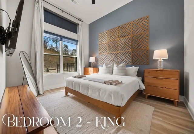 Bedroom 1 image 1