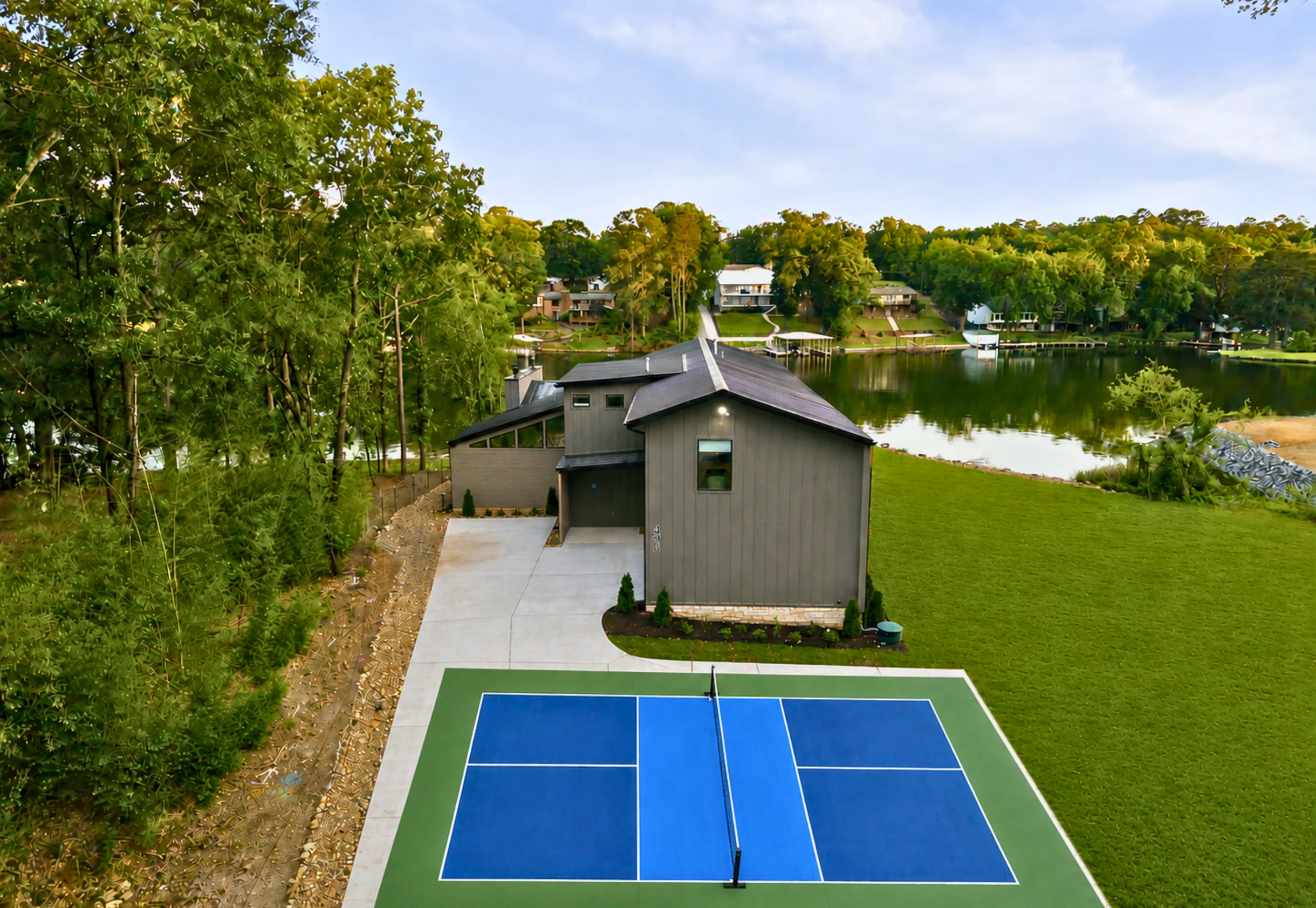 Home in Hot Springs property photo 4