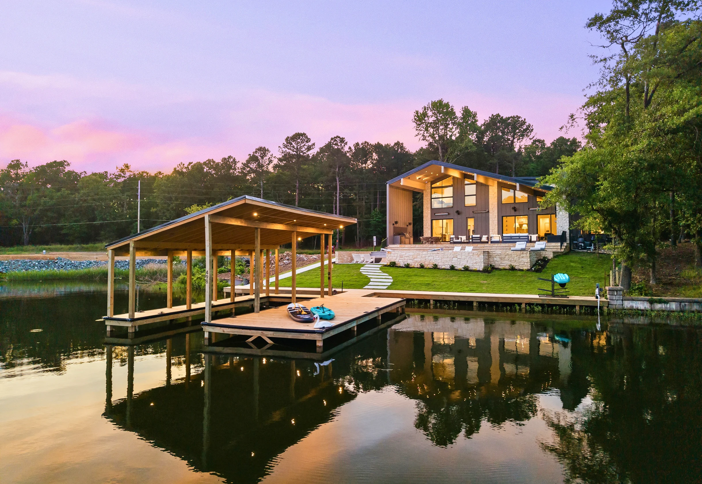 Home in Hot Springs property photo 3
