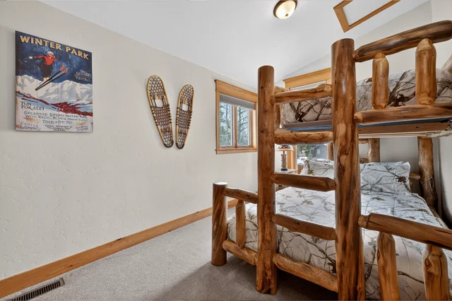 Primary bedroom image 1